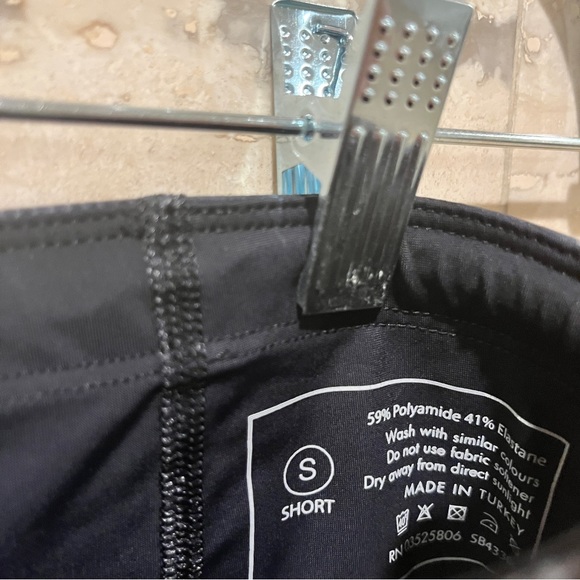 Sweaty Betty The Zero Gravity Leggings - Picture 6 of 7